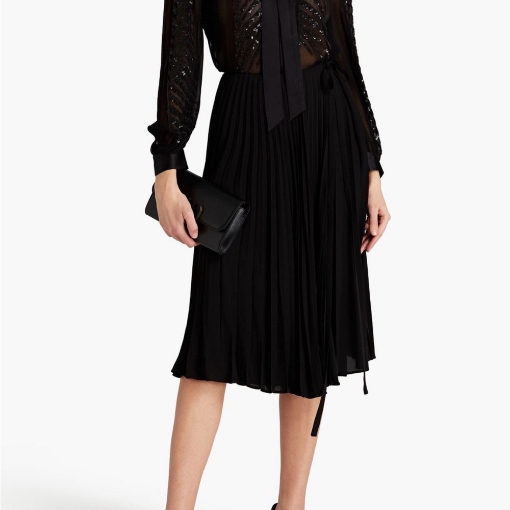 Valentino Woman’s Crepe Black pleated Midi Skirt Size 44